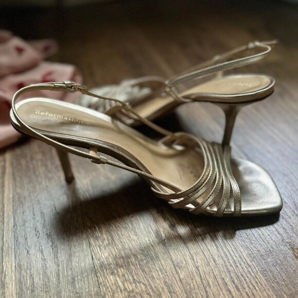 Reformation Elsie Slingback, size 7.5 - Picture 4 of 5
